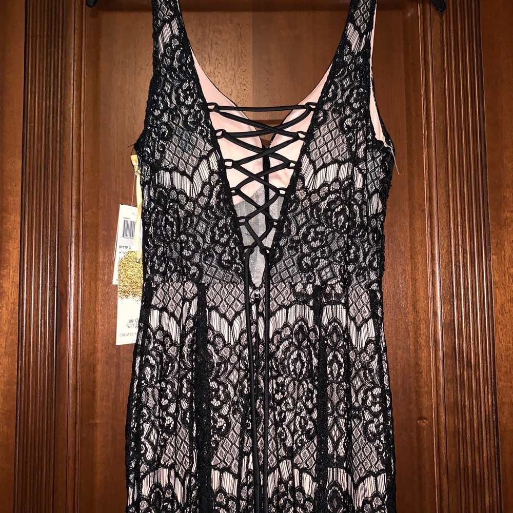 Long Black Lace Dress - Picture 4 of 6